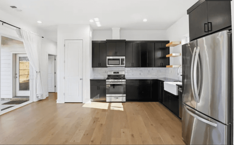 Fort Worth House: 2825 Townsend Drive