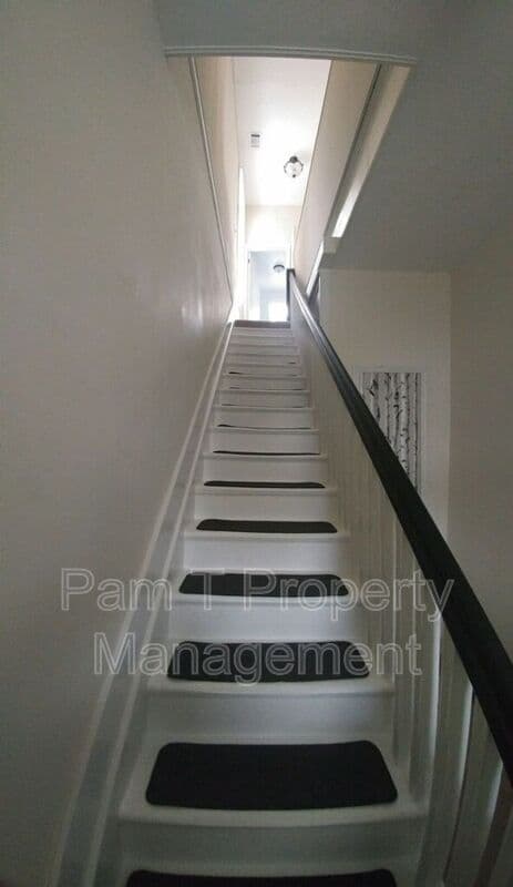 Savannah Condo: 768-B East Waldburg Street