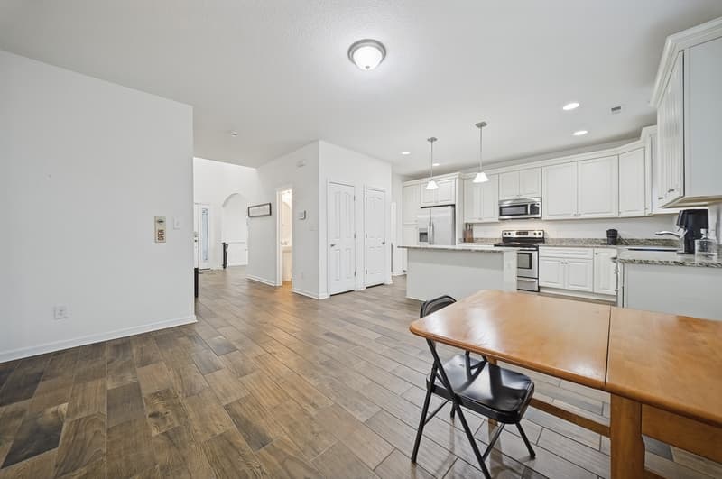 Norfolk House: 1014 Avenue H