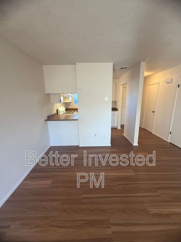 Ukiah Townhome: 972 Marlene