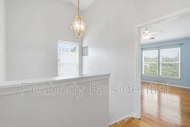 Sterling House: 46670 Cavendish Sq