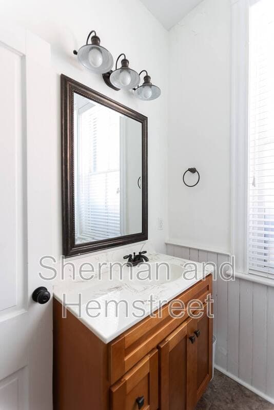 Augusta House: 215 Twelfth Street Apt B