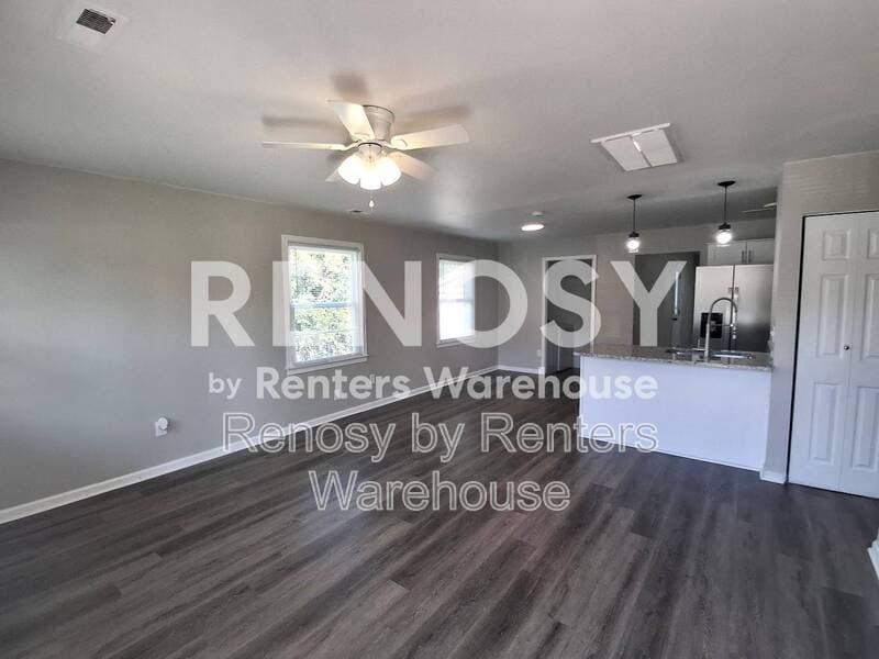 Norfolk House: 7120 Clarion Lane