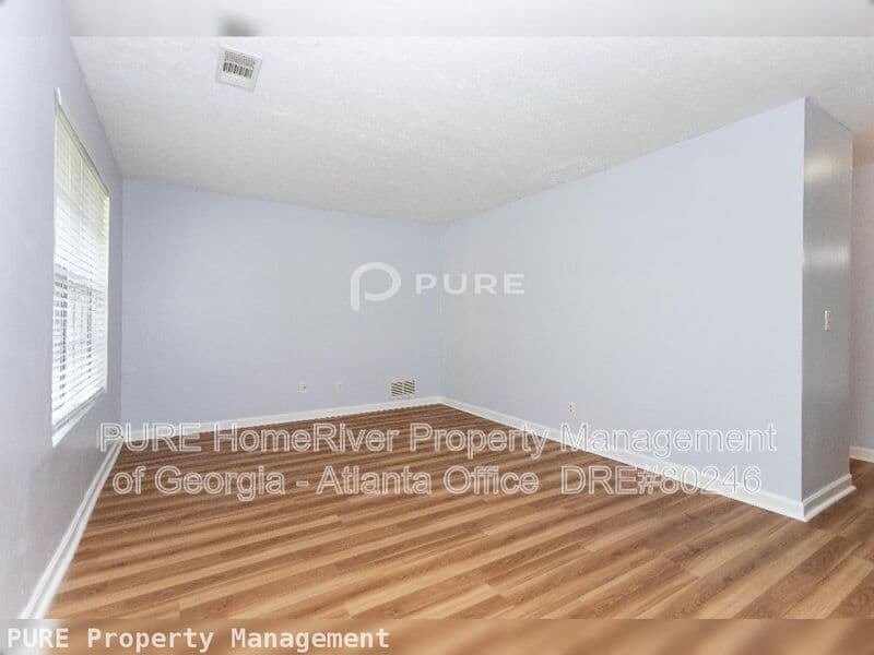 Marietta Condo: 296 Kimberly Way SW