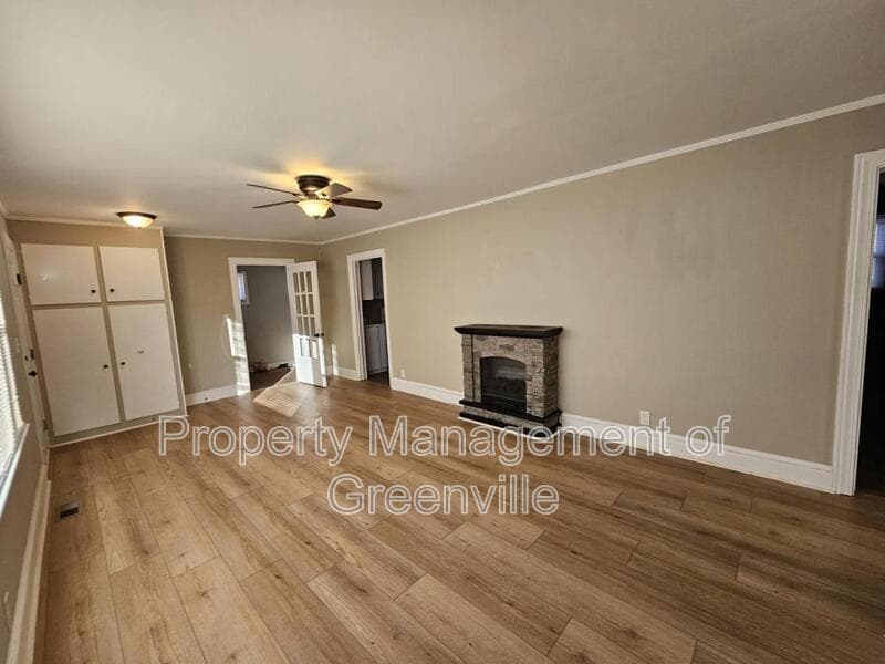Greenville House: 436 Potomac Ave