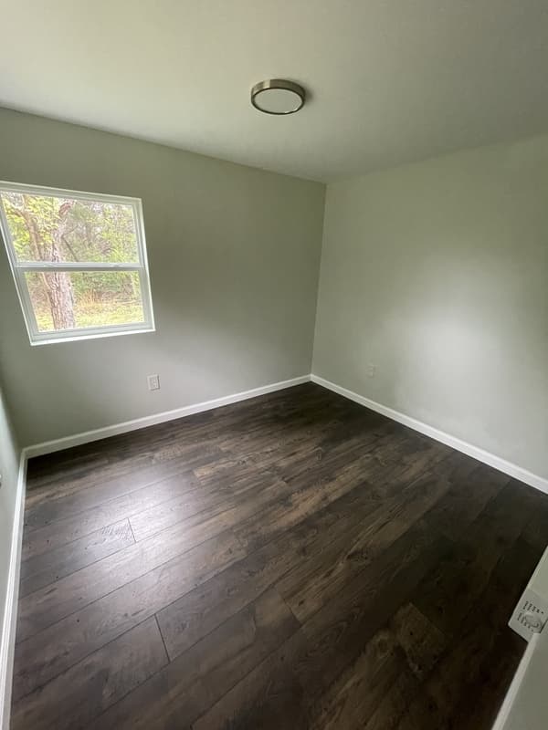 King George House: 12362 Kings Highway
