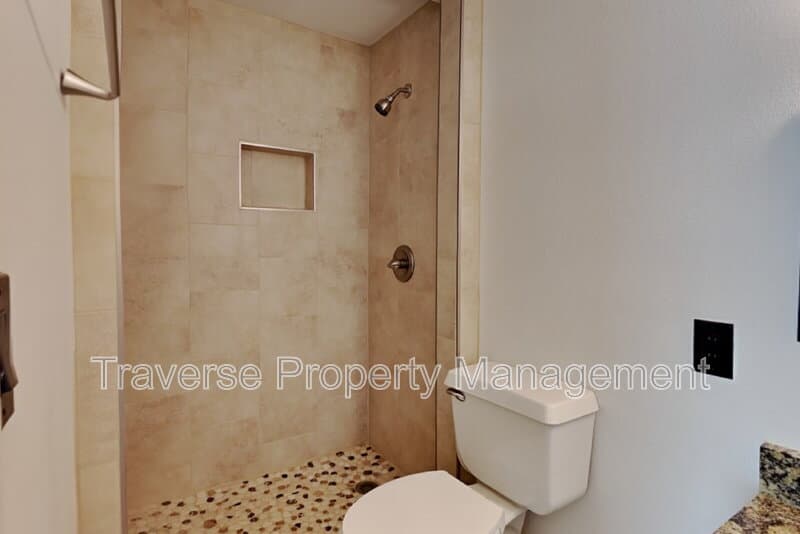 Fort Worth House: 3604 Baldwin Ave