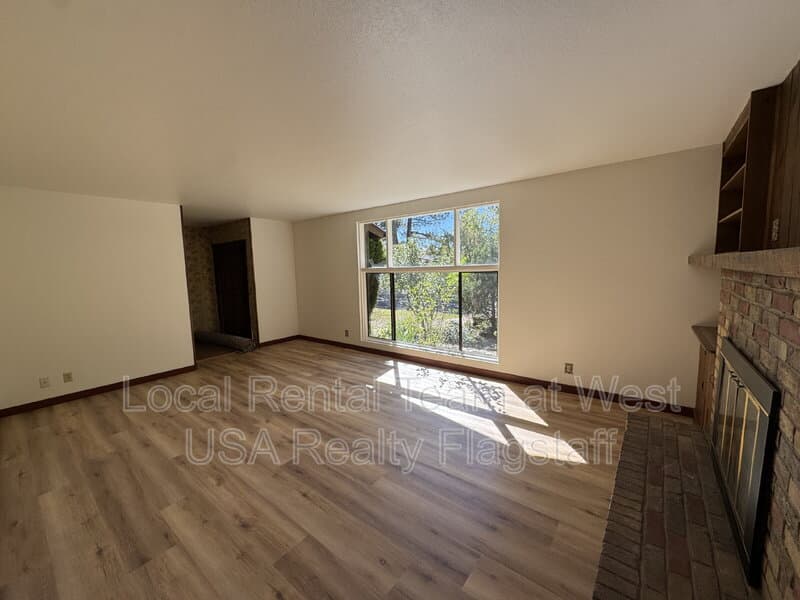 Flagstaff House: 422 E David Dr