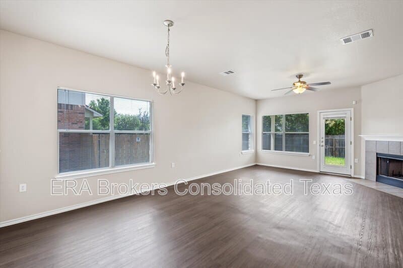 Austin House: 10936 Furrow Hill Dr