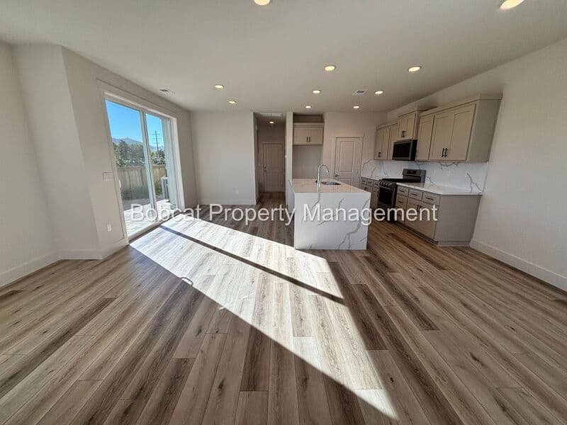 Carson City House: 1383 Vine Gate Rd