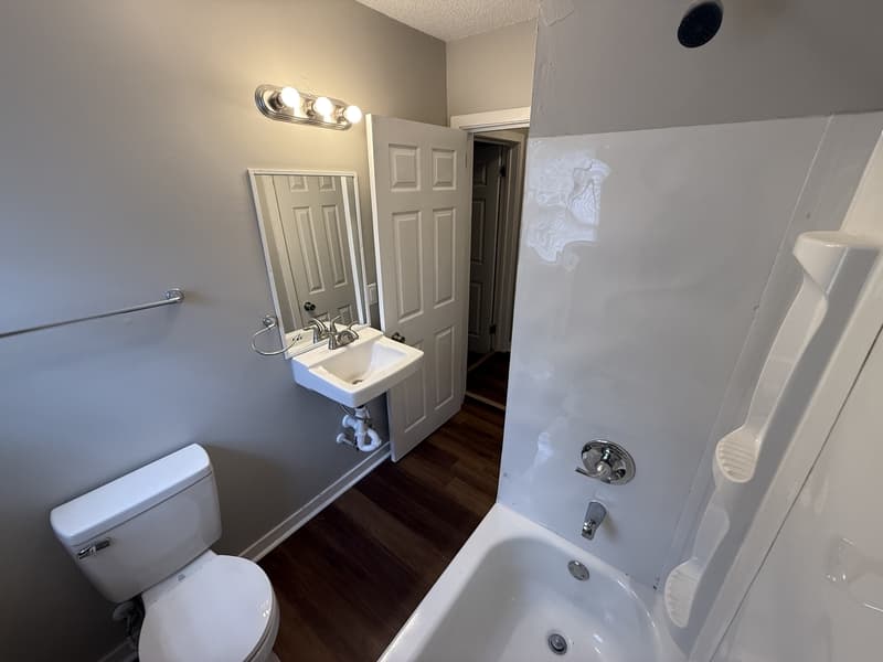 Memphis House: 540 Harahan Road