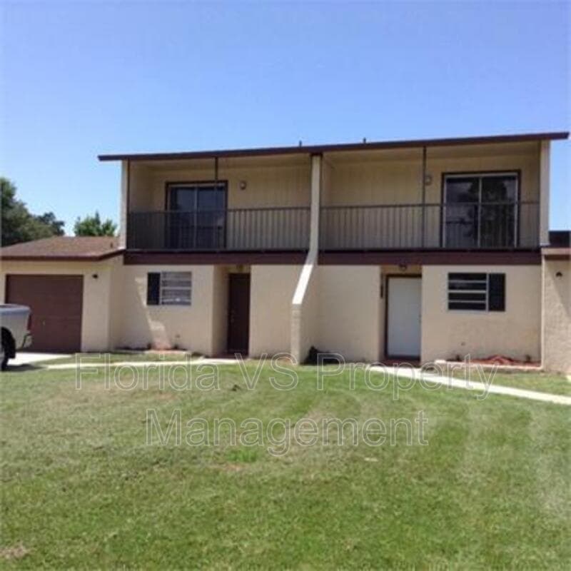 Kissimmee Condo: 800 Lucaya Dr.