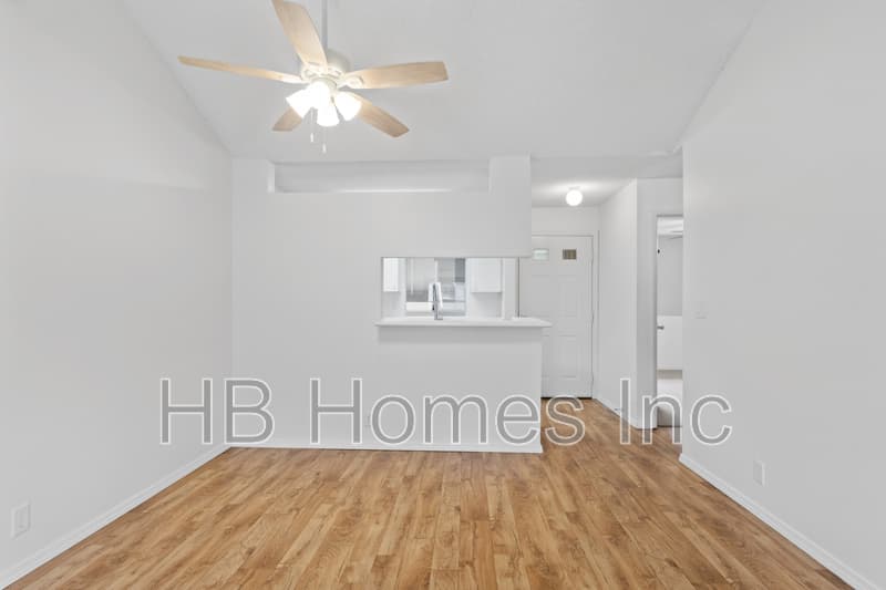 Mililani Condo: 95-510 Wikao Street Unit C303 - 1