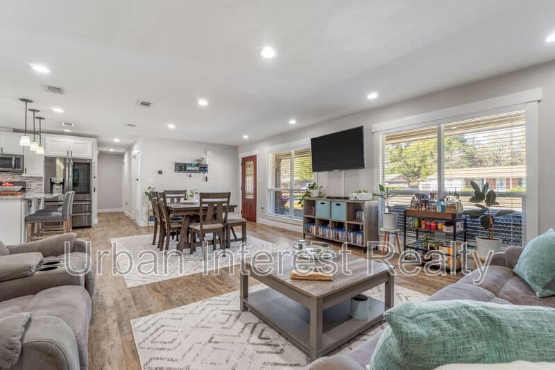Fort Walton Beach House: 708 Marcia Circle