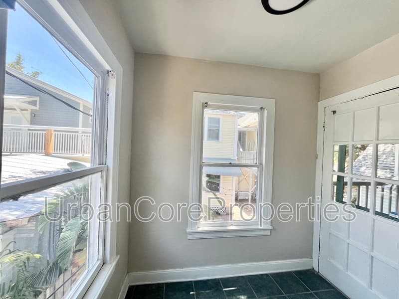 St. Petersburg Condo: 235 7th Ave N