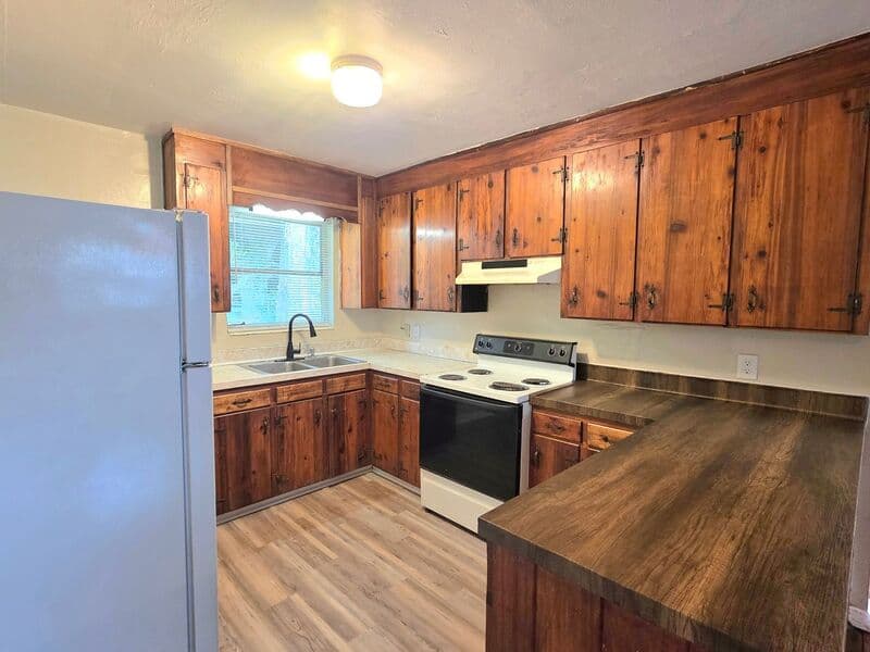 Pensacola Condo: 6016 Sewell St