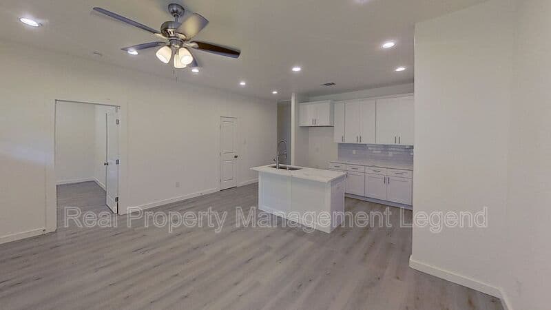 Denison House: 1009 Dubois St.