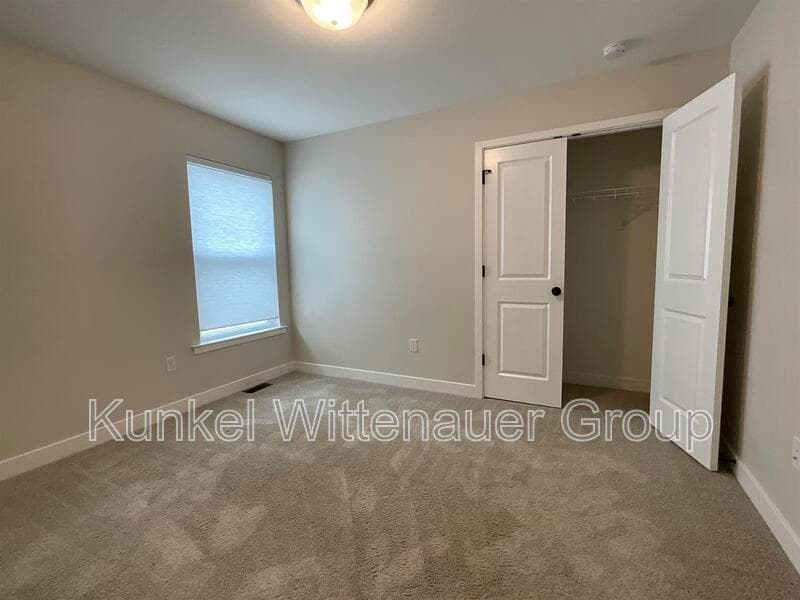 Fairview Heights Condo: 808 Applewoood Creek Drive
