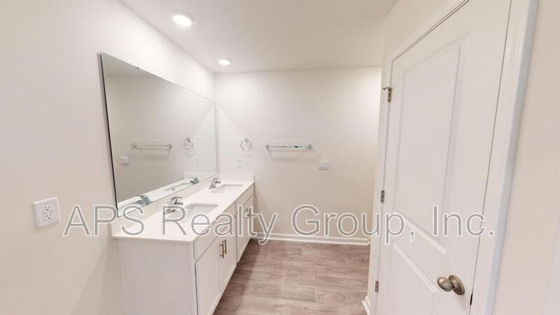 Kernersville Condo: 1139 Evelynnview Lane - 1