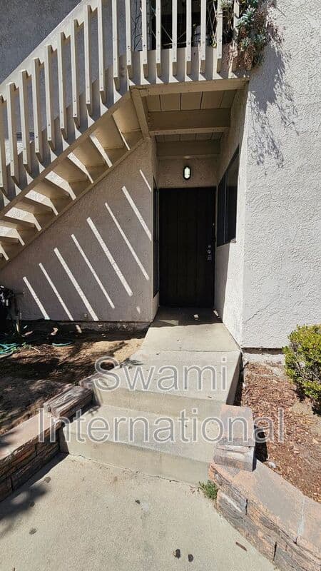 Garden Grove Condo: 13882 Clinton Street