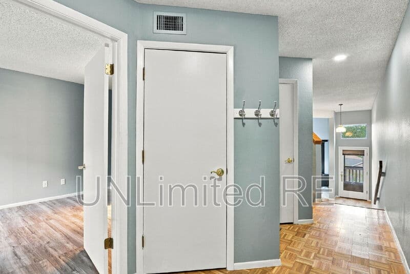Flagstaff Townhome: 2350 North Whispering Pines Way