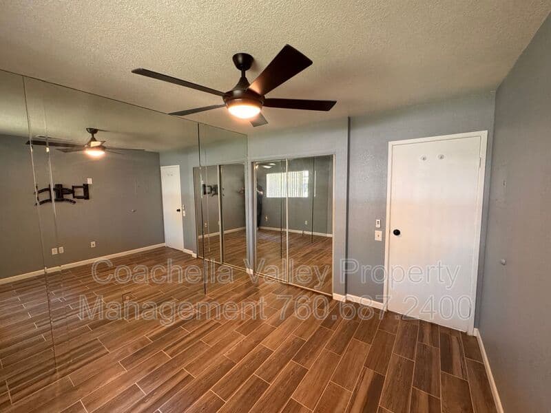 Palm Springs House: 685 N Ashurst Ct
