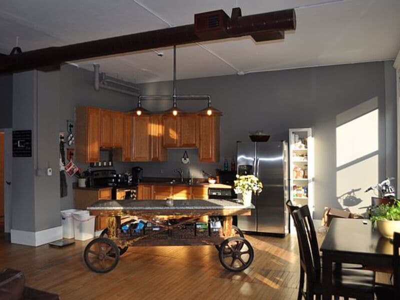 Milwaukee Condo: 108 W Wells St #2