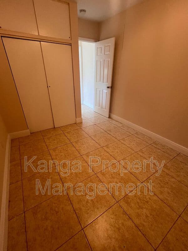 Lake Worth Condo: 4821 Vermont Ave