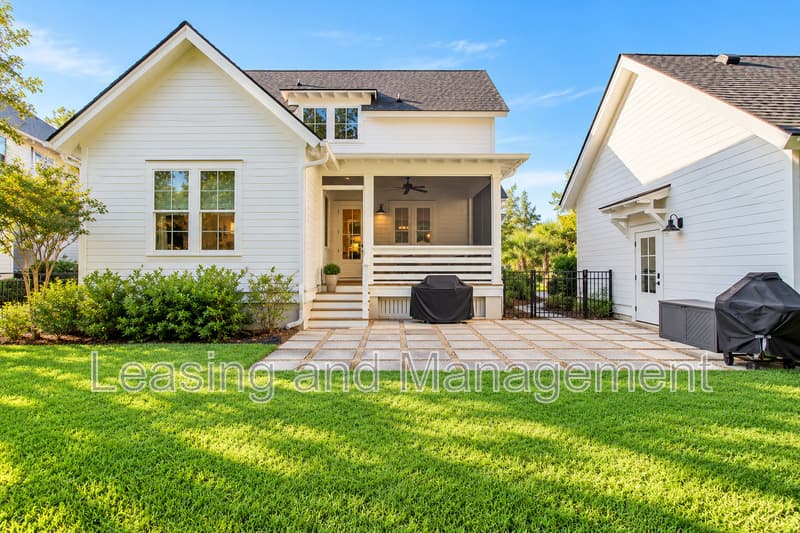 Mount Pleasant House: 1848 Carolina Park Boulevard