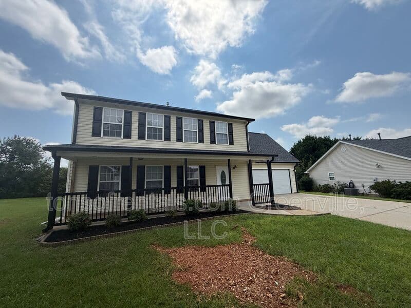 Duncan House: 151 Bellweather Drive