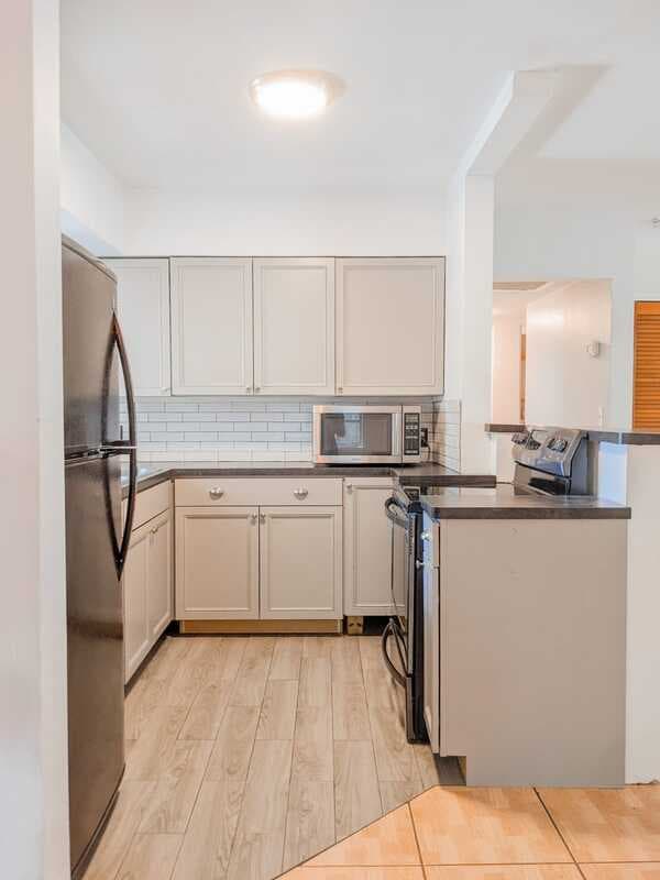 St. Petersburg House: 10520 54th Avenue North