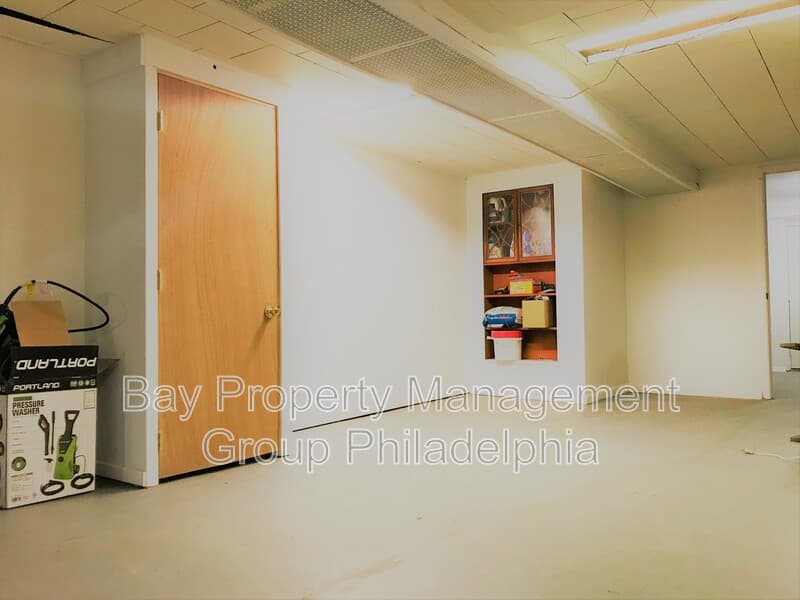 Philadelphia House: 618 Gerhard St