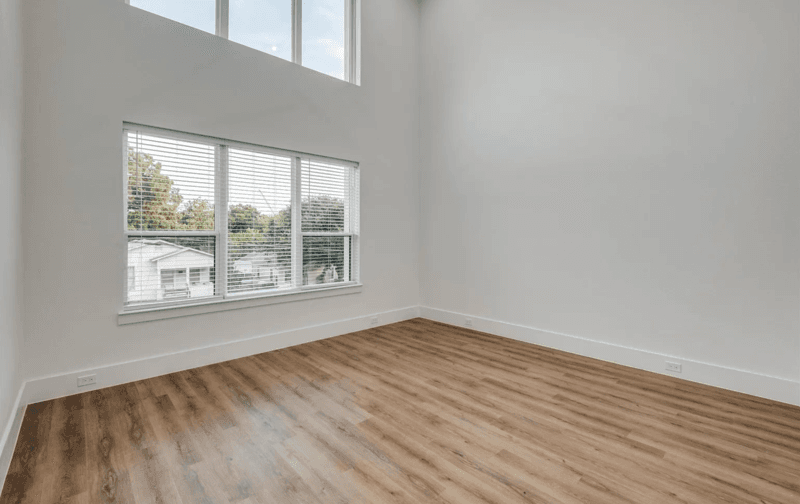 Dallas House: 2343 Hondo Avenue