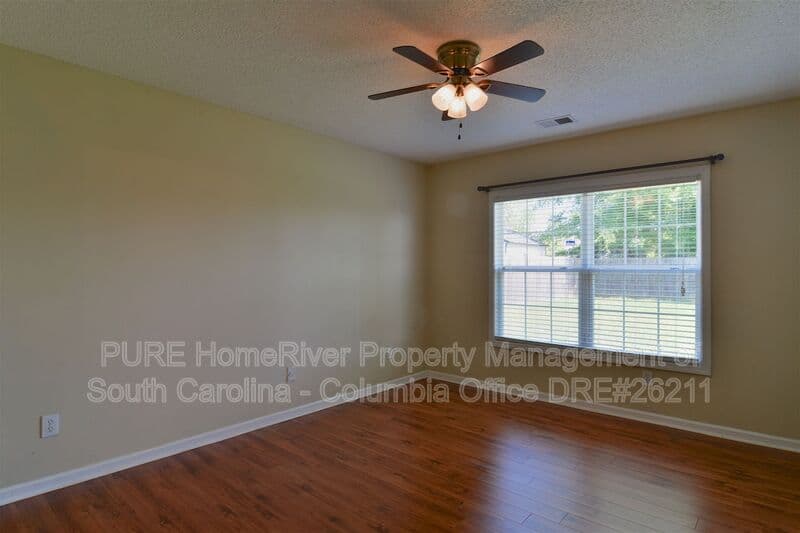 Hopkins House: 129 Alexander Pointe Dr