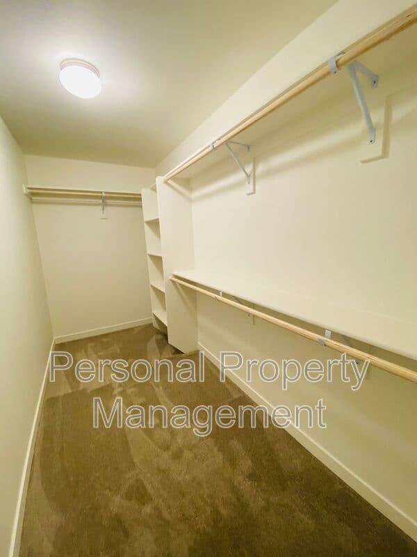Vancouver Townhome: 6009 NE 105th Ave