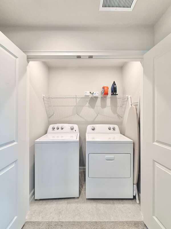 Brandon Townhome: 1124 Creek Valley Court - 1