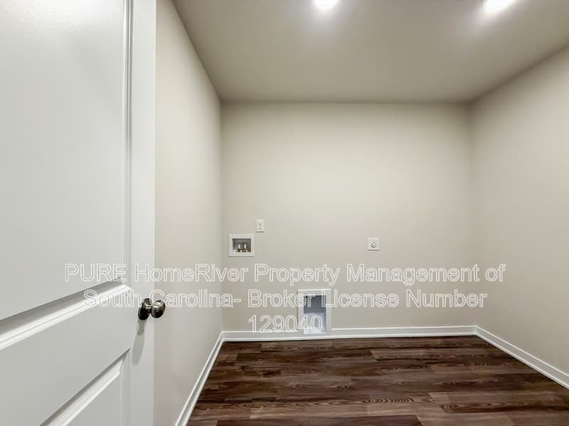 Spartanburg House: 480 Sundown Dr