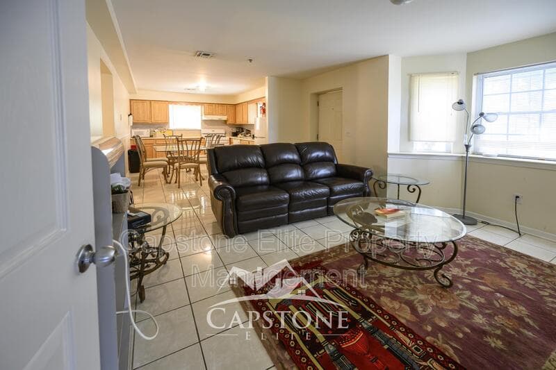 Newark Condo: 161-163 Sussex Ave