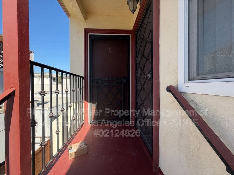 Santa Monica House: 1527 Harvard St