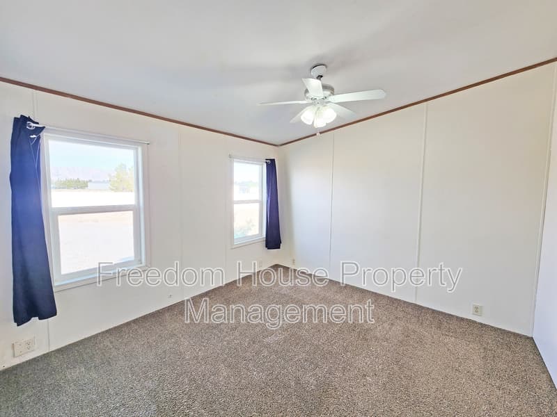 Pahrump House: 1700 Keenan Way