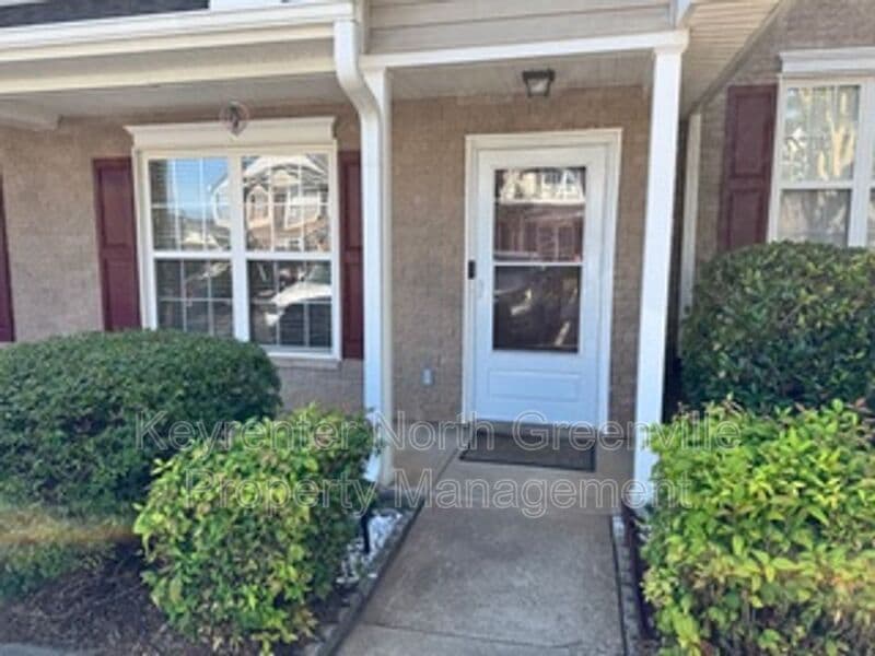 Greenville House: 612 Graythorn Ln