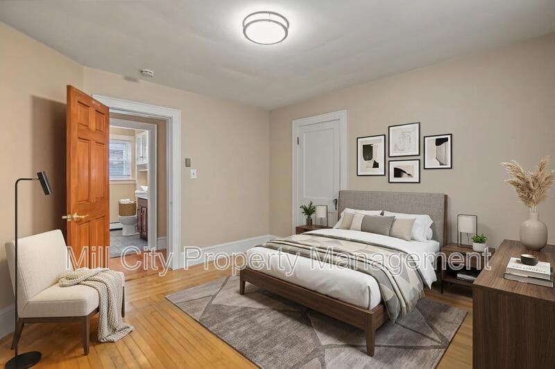 Manchester Condo: 324 Laurel Street - 1