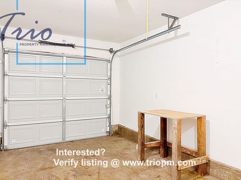Eugene Condo: 112 Lea Avenue