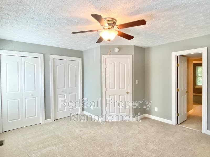 Newport News House: 1060 Palmerton Dr