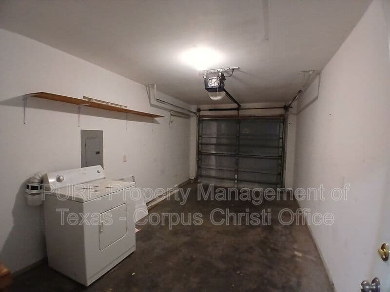 Corpus Christi House: 14006 Fortuna Bay Dr