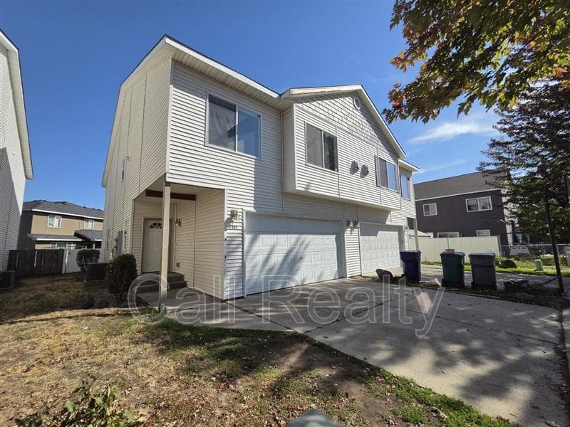 Airway Heights Condo: 825 S Russell st