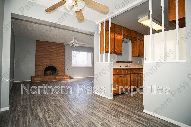 El Paso House: 4131 Titanic