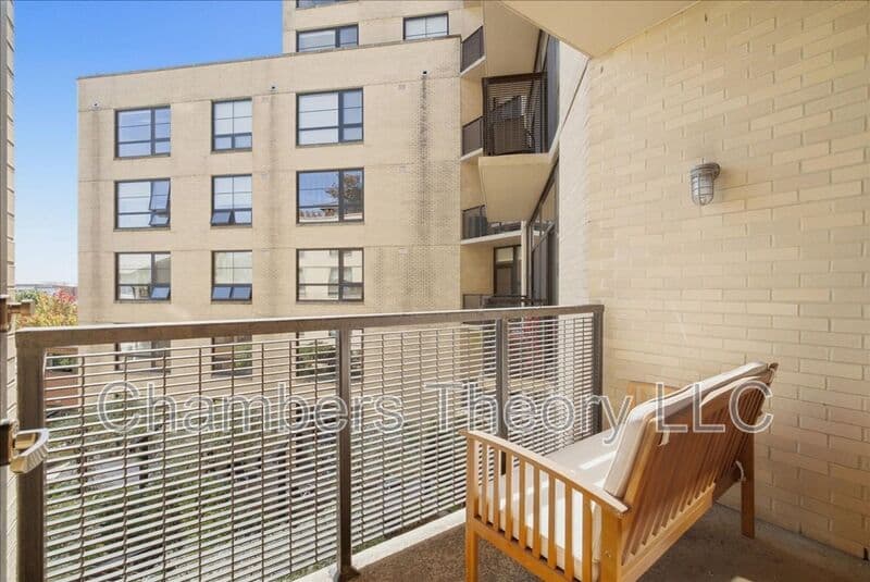 Washington Condo: 2125 14Th St NW