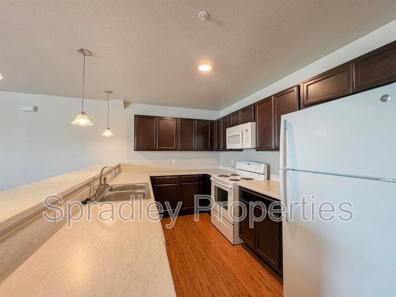 Belton Condo: 255 E 5th Ave, Apt 221