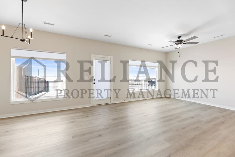 Maize Condo: 12518 W Fennec St